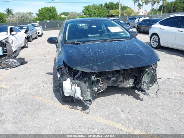 JTDEPMAE1MJ179104 Toyota COROLLA LE