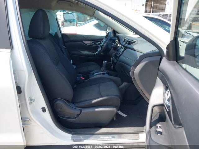 Nissan ROGUE SV 2017 5N1AT2MT4HC883845 Image 5