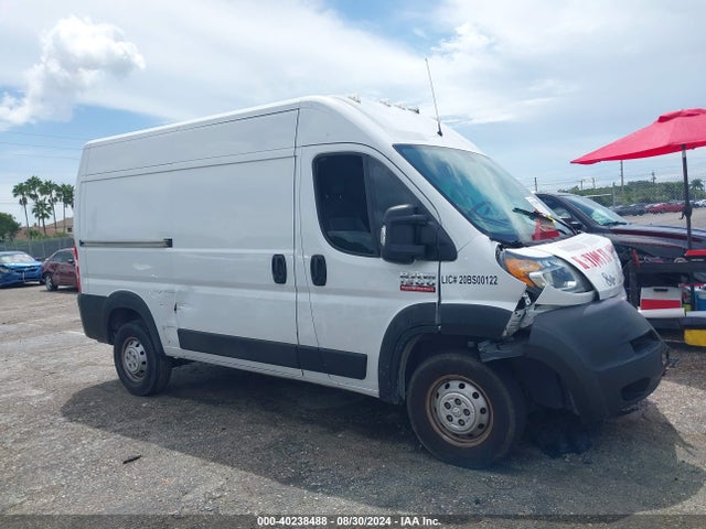 3C6TRVBG9KE562393 RAM Promaster 1500 High Roof 136 Wb