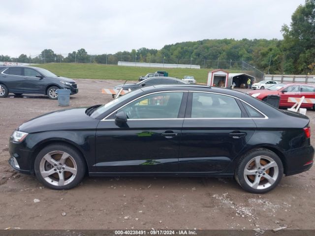 WAUBEGFF6KA116473 Audi A3 45 Premium