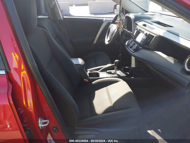 Toyota RAV4 LE 2017 JTMZFREV3HJ139964 Image 5