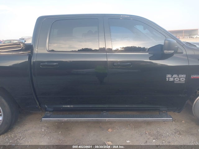 1C6RR7LT3KS560055 RAM 1500 Classic Big Horn  4x4 5'7 Box