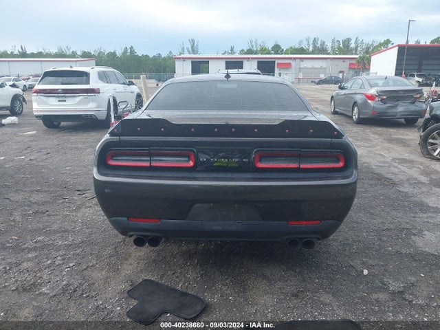 Dodge Challenger 392 Hemi Scat Pack Shaker 2016 2C3CDZFJ3GH349881 Image 16