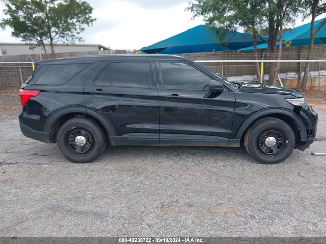 Ford Police Interceptor Utility 2023 1FM5K8AB2PGA32380 Image 13