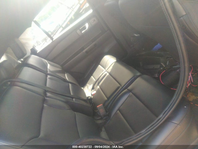 Ford Police Interceptor Utility 2023 1FM5K8AB2PGA32380 Image 8