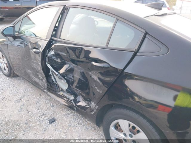1G1BC5SM9H7272555 Chevrolet Cruze Ls Auto