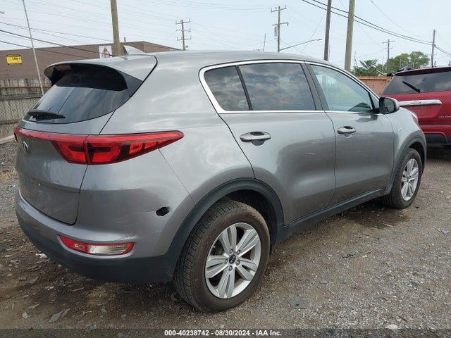 KIA Sportage Lx 2018 KNDPMCAC0J7347088 Image 4