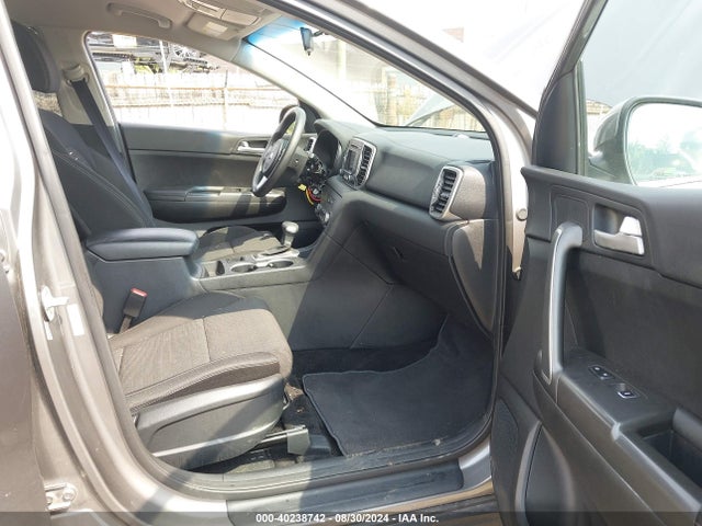 KIA Sportage Lx 2018 KNDPMCAC0J7347088 Image 5