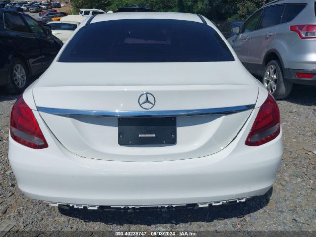 55SWF4JB8HU216366 Mercedes-Benz C 300 Luxury/sport