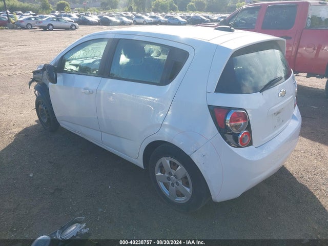 Chevrolet Sonic Ls Auto 2016 1G1JA6SH9G4160882 Image 3