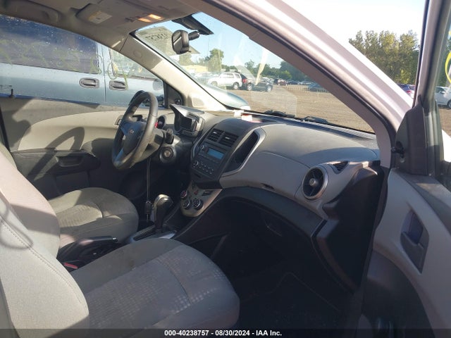 Chevrolet Sonic Ls Auto 2016 1G1JA6SH9G4160882 Image 5