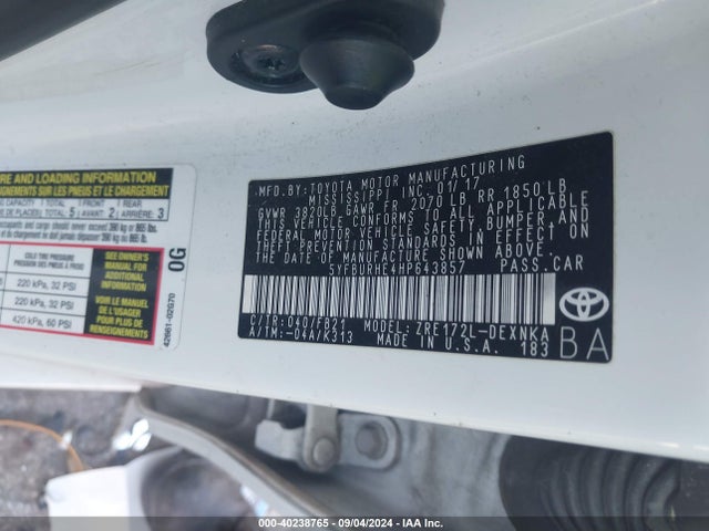 Toyota COROLLA LE 2017 5YFBURHE4HP643857 Image 9