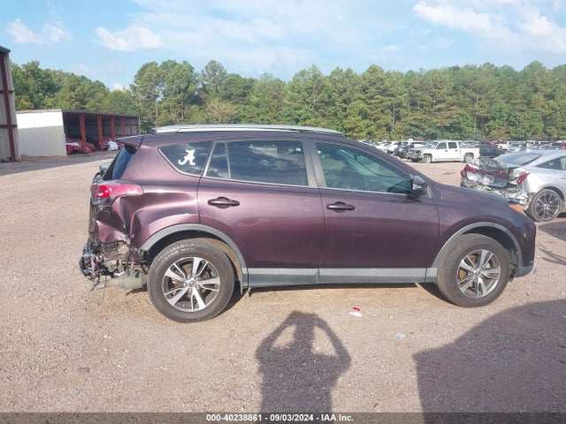 Toyota Rav4 Xle 2017 2T3WFREVXHW389366 Image 13