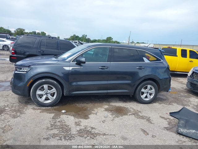 KIA SORENTO LX 2022 5XYRG4LC2NG103308 Image 14