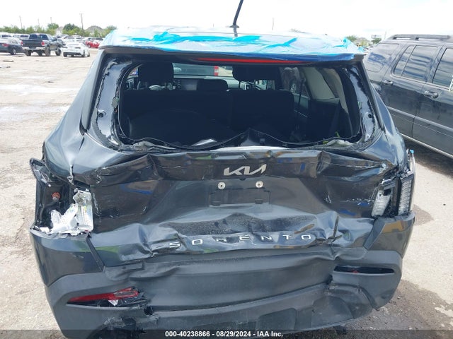 KIA SORENTO LX 2022 5XYRG4LC2NG103308 Image 6