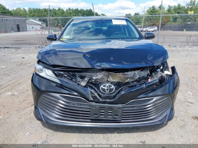 4T1B11HK3JU039012 Toyota CAMRY XLE