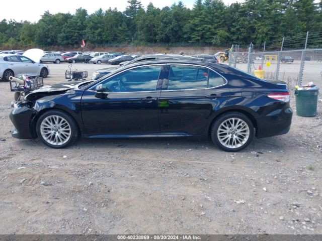 4T1B11HK3JU039012 Toyota CAMRY XLE