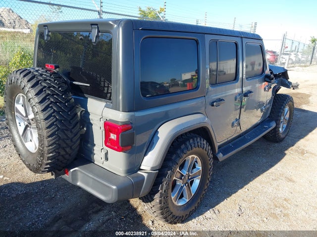 1C4HJXEN1KW517160 Jeep Wrangler Unlimited Sahara 4x4