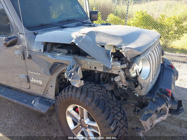 1C4HJXEN1KW517160 Jeep Wrangler Unlimited Sahara 4x4