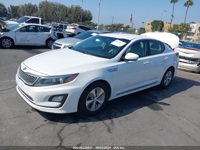 KIA OPTIMA HYBRID 2015 KNAGM4AD3F5085985 Image 2