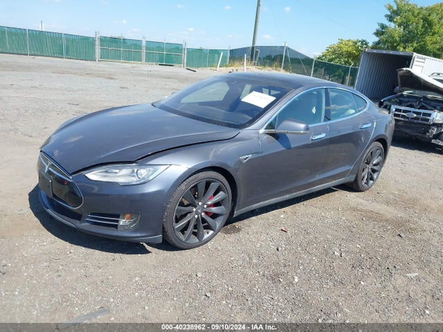 2016 TESLA MODEL S 5YJSA1E42GF125066 Photo 1