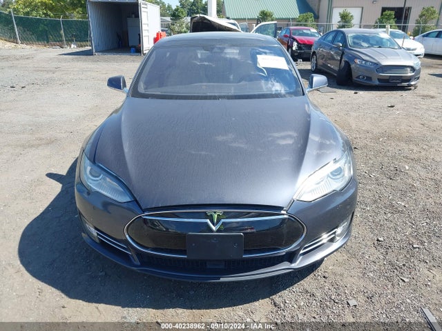 2016 TESLA MODEL S 5YJSA1E42GF125066 Photo 5