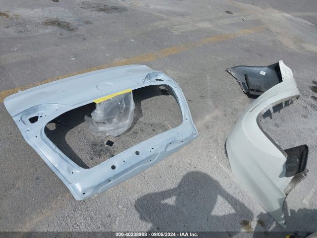 5TDYK3DC3FS664592 Toyota Sienna Xle 8 Passenger