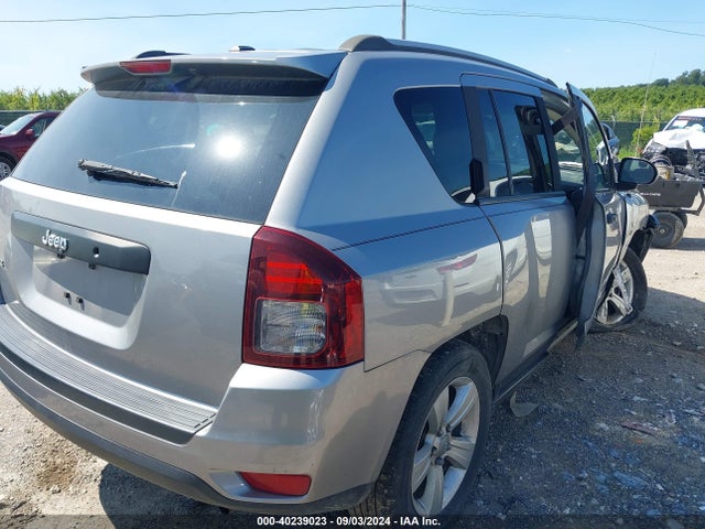 Jeep Compass Altitude Edition/sport 2015 1C4NJDBB1FD418173 Image 4