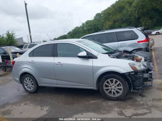 1G1JD5SG3J4118093 Chevrolet Sonic Lt Auto