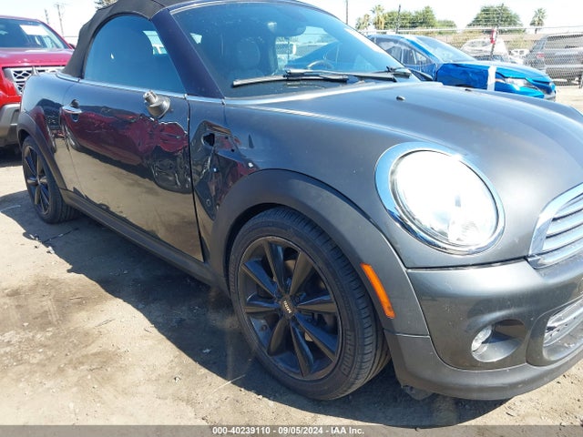 2012 MINI COOPER WMWSY1C57CT429098 Photo 5