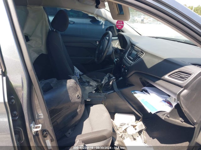 3KPC24A38KE070153 Hyundai ACCENT SE