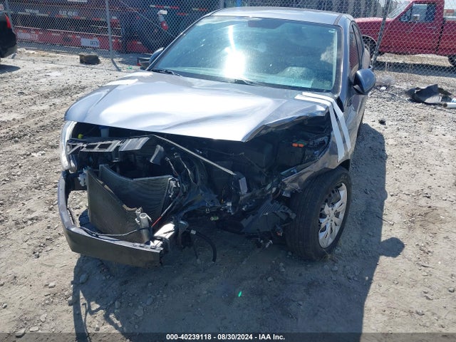 3KPC24A38KE070153 Hyundai ACCENT SE
