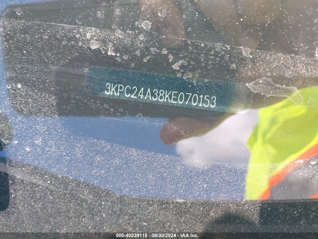 3KPC24A38KE070153 Hyundai ACCENT SE