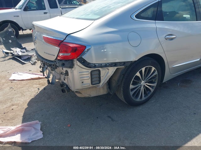 1G4ZN5SS5HU143711 Buick Lacrosse Preferred