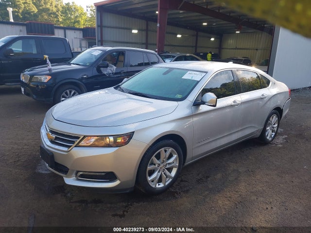 Chevrolet IMPALA 1LT 2018 2G1105S37J9172468 Image 2