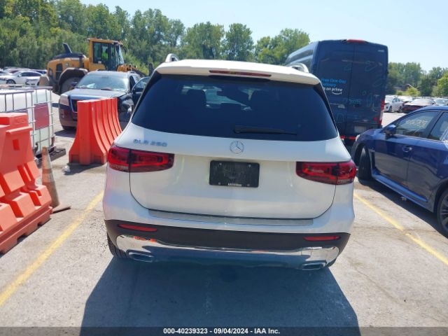 W1N4M4GB7PW323630 Mercedes-Benz GLB 250
