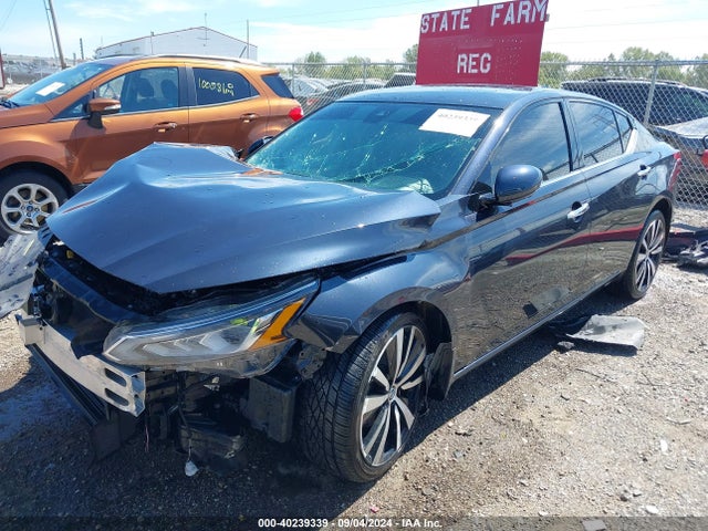 Nissan Altima 2.5 Platinum 2019 1N4BL4FWXKC190724 Image 2