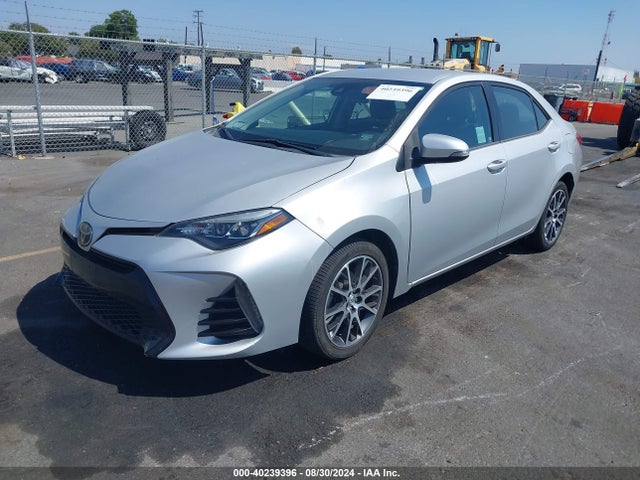 Toyota Corolla Se Special Edition 2017 5YFBURHE5HP638635 Image 2