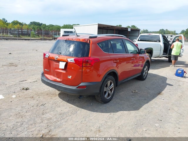 Toyota Rav4 Xle 2015 JTMRFREV9FD153430 Image 4