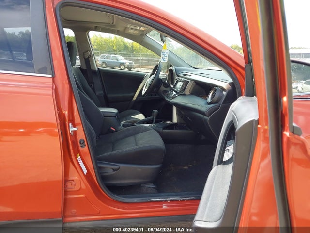 Toyota Rav4 Xle 2015 JTMRFREV9FD153430 Image 5