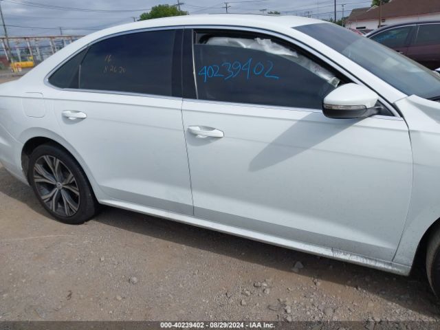 1VWSA7A39MC007683 Volkswagen Passat 2.0t Se