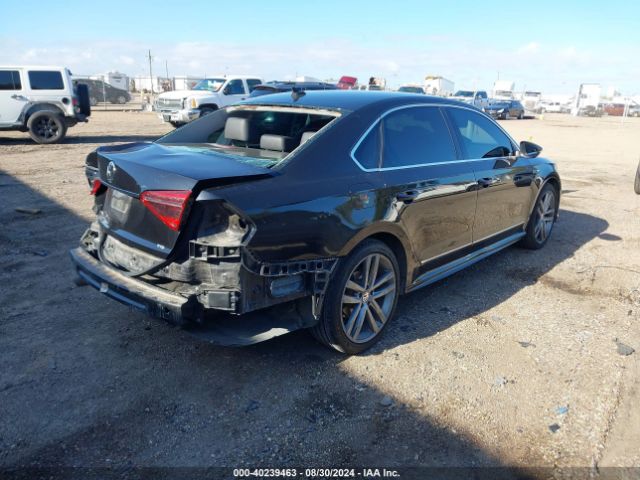 1VWDT7A39HC050364 Volkswagen Passat 1.8t R-line