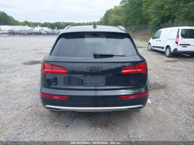 WA1ANAFY0J2139893 Audi Q5 2.0t Premium/2.0t Tech Premium