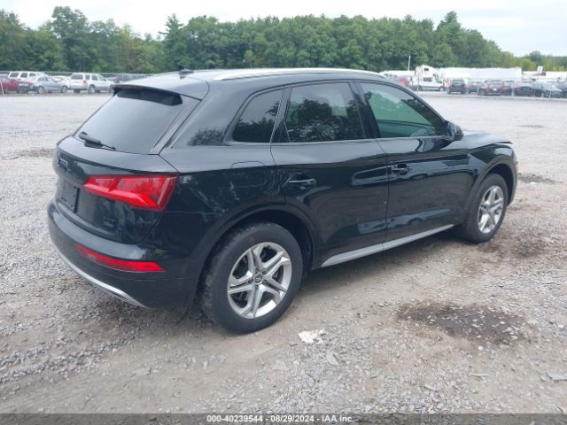 WA1ANAFY0J2139893 Audi Q5 2.0t Premium/2.0t Tech Premium