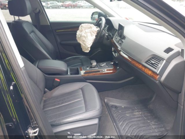 WA1ANAFY0J2139893 Audi Q5 2.0t Premium/2.0t Tech Premium