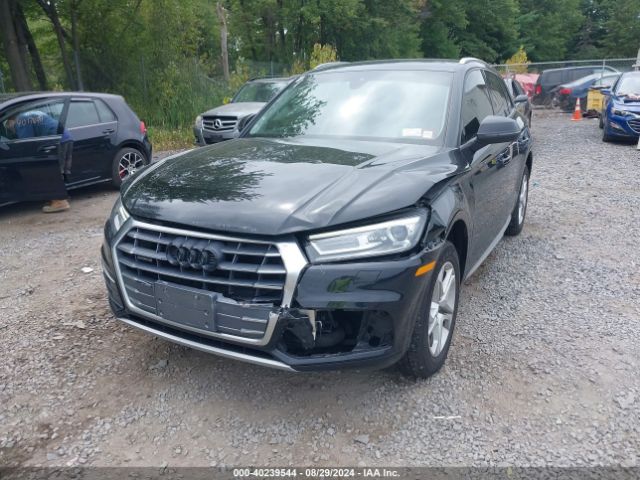 WA1ANAFY0J2139893 Audi Q5 2.0t Premium/2.0t Tech Premium