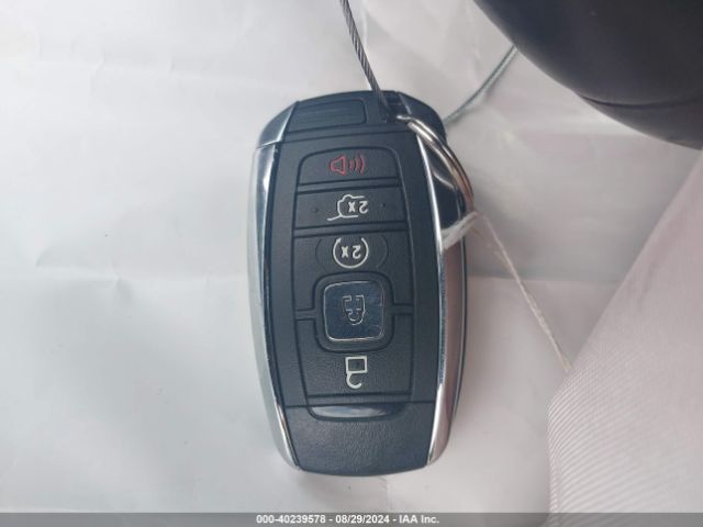 5LMCJ3D93KUL01452 Lincoln Mkc Reserve
