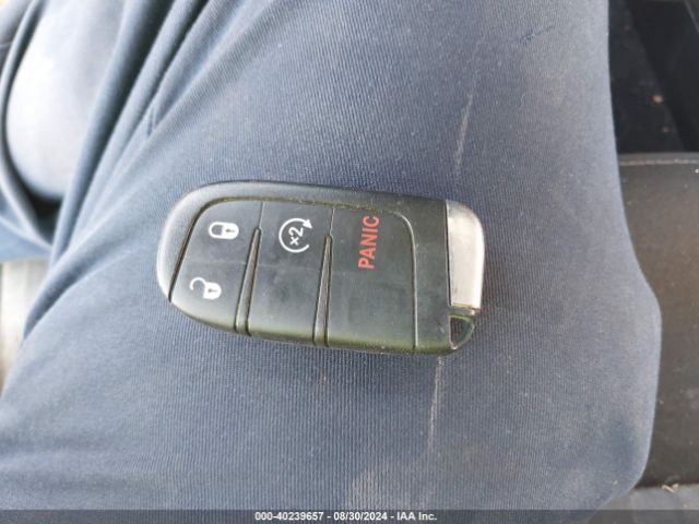ZACCJBCTXGPD18174 Jeep Renegade Trailhawk