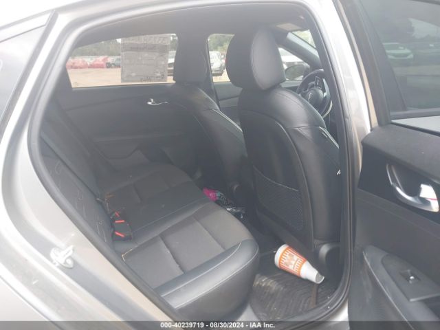 3KPF54AD9NE485533 KIA Forte Gt-line