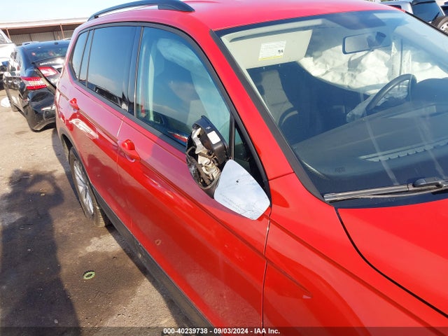 3VV1B7AX1JM036797 Volkswagen Tiguan 2.0t S